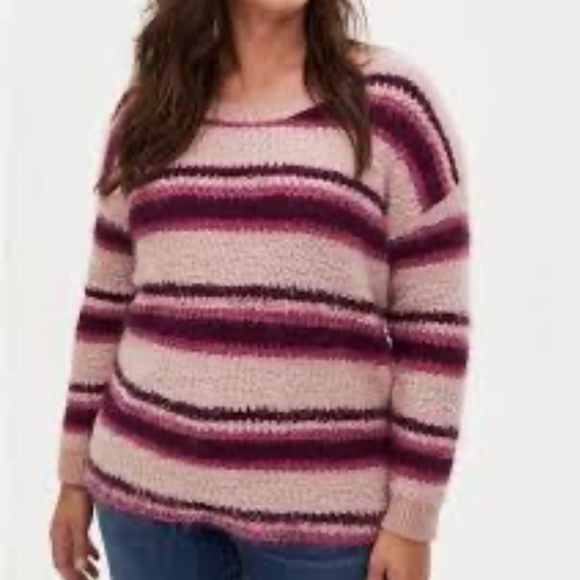 Torrid 3x fuzzy drop shoulder sweater! NWT - Picture 2 of 7